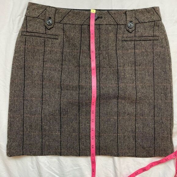 EDDIE Bauer Wool Herringbone Skirt, size 4P - VGUC - Picture 9 of 9